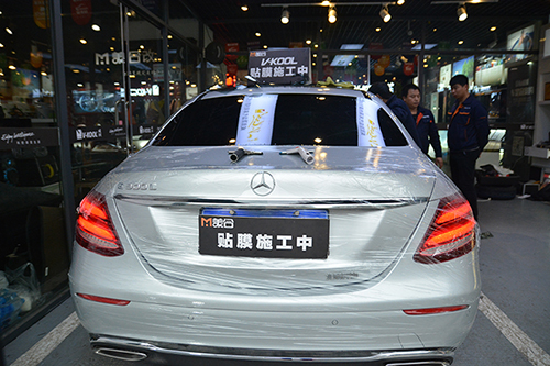 奔馳E300L全車頂級(jí)貼威固V70效